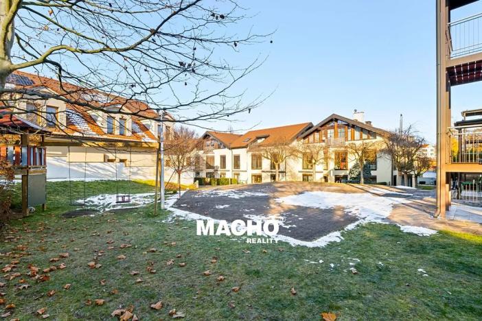 Pronájem bytu 2+kk, Praha - Hostivař, Kozinovo náměstí, 51 m2