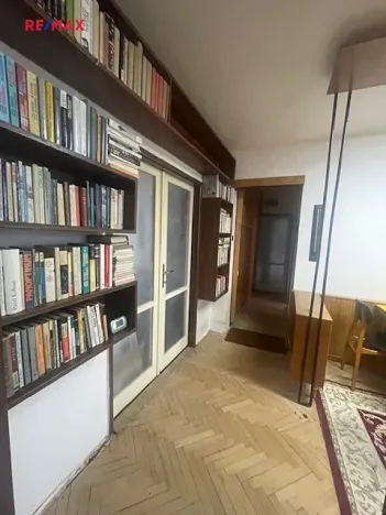 Prodej bytu 4+kk, Praha - Záběhlice, Hlavní, 72 m2