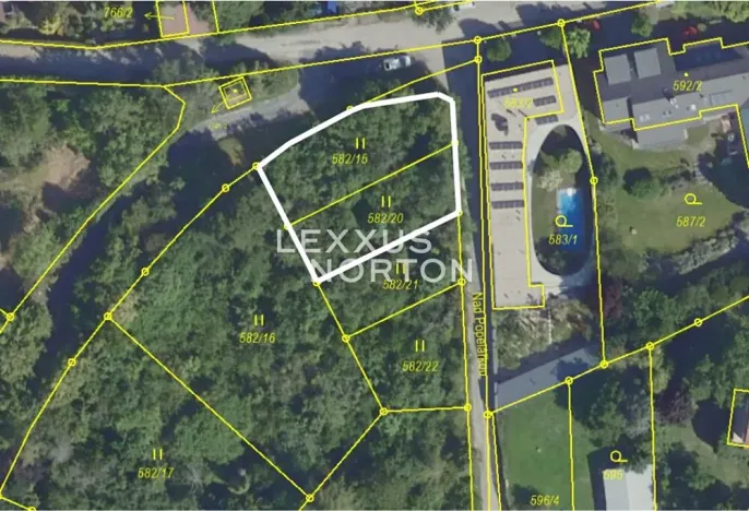 Prodej pozemku pro bydlení, Praha - Troja, Nad Popelářkou, 594 m2