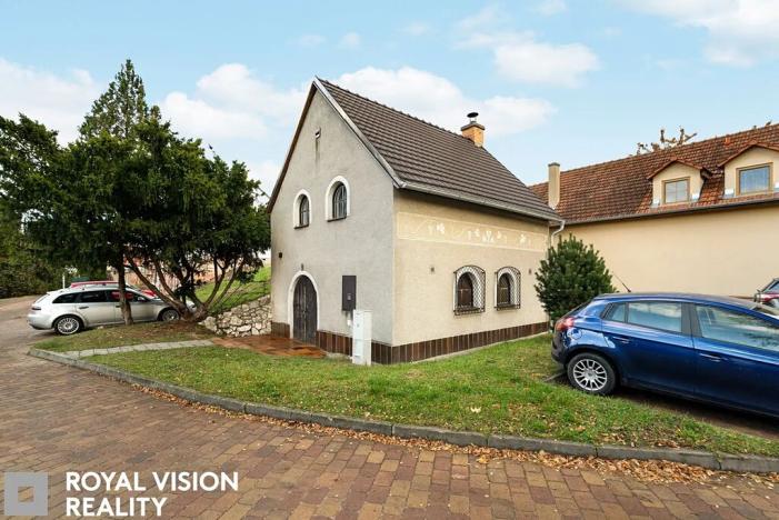 Prodej vinného sklepa, Březí, 142 m2