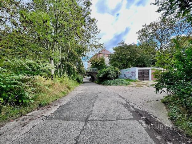 Pronájem garáže, Teplice, Bratislavská, 20 m2