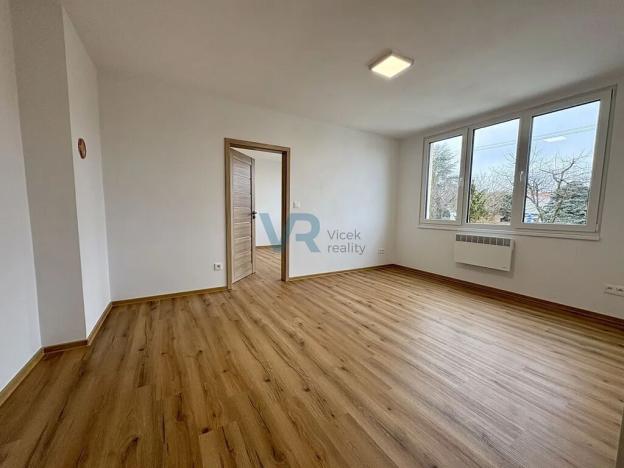 Prodej bytu 2+1, Slavče, 54 m2