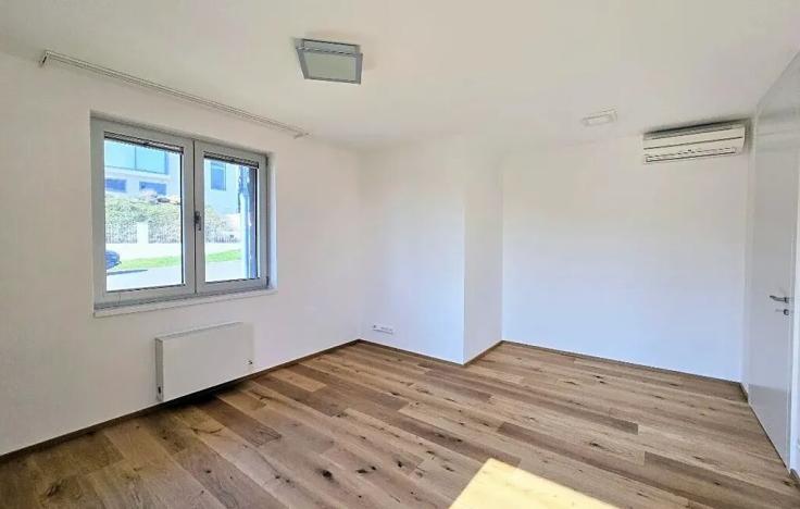 Pronájem bytu 3+kk, Praha, U Dívčích hradů, 123 m2