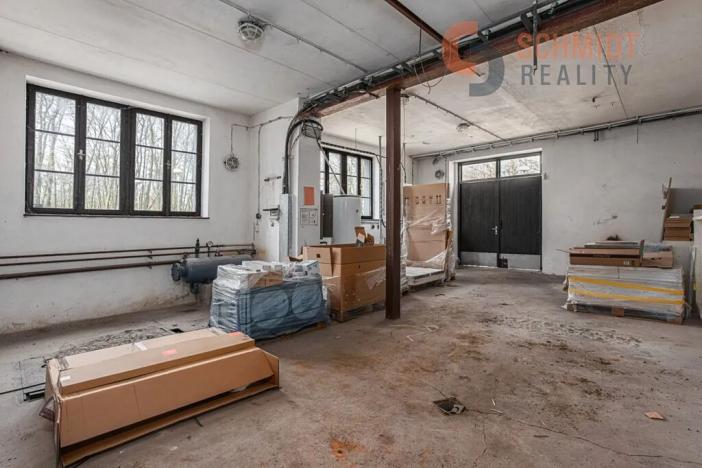 Prodej obchodního prostoru, Břeclav, Celnice-středisko služeb, 529 m2