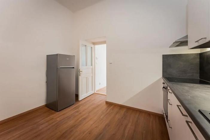 Pronájem bytu 2+kk, Praha - Nové Město, Lípová, 41 m2