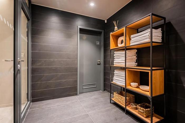 Pronájem bytu 2+kk, Praha - Smíchov, Holečkova, 74 m2