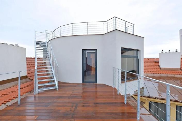 Pronájem bytu 2+kk, Praha - Vinohrady, náměstí Jiřího z Poděbrad, 60 m2