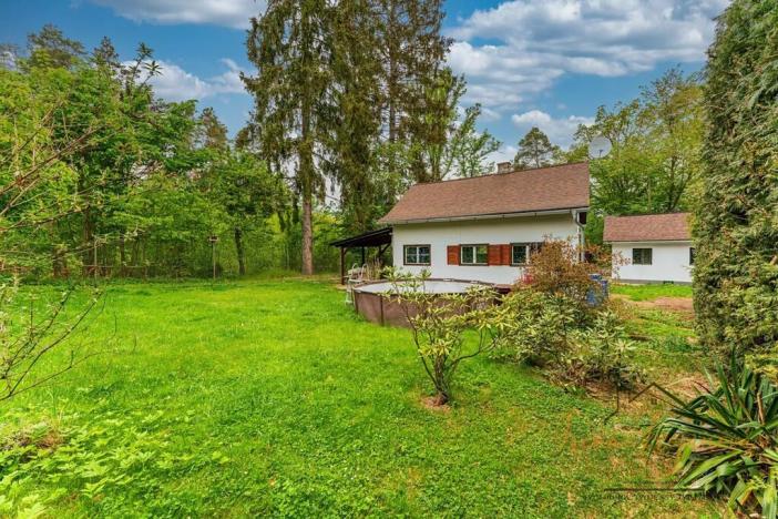 Prodej chaty, Lešany, 45 m2