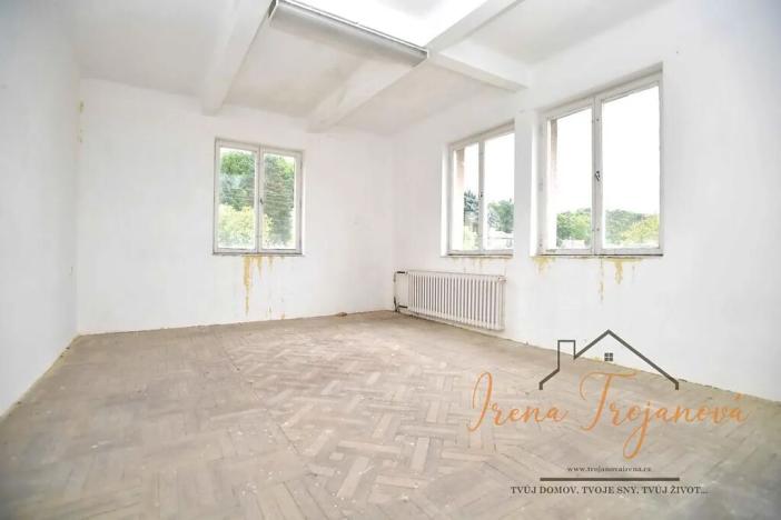 Prodej vícegeneračního domu, Lštění, Míru, 480 m2