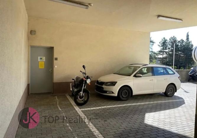 Prodej garáže, Praha - Hostivař, 25 m2