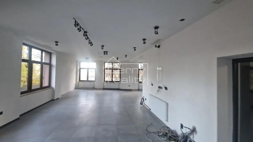 Pronájem obchodního prostoru, Hronov, Hostovského, 180 m2