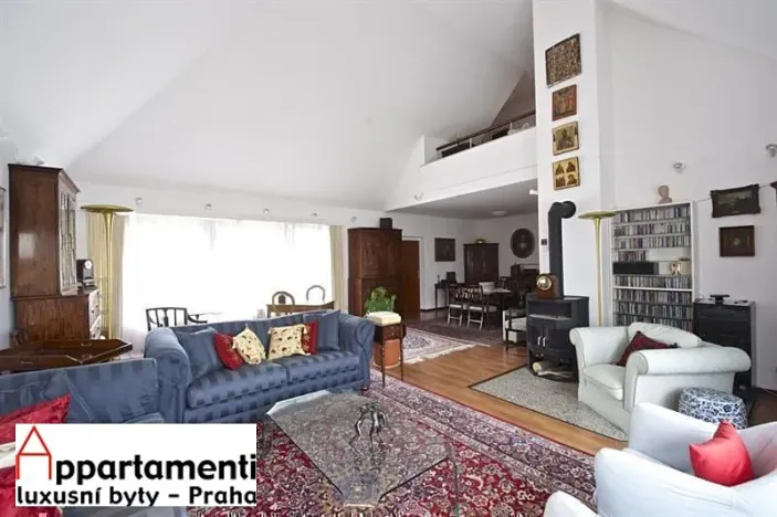 Pronájem rodinného domu, Praha - Kunratice, Ke hrádku, 417 m2