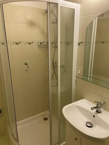 Pronájem bytu 1+1, Zlín, Mokrá II, 46 m2