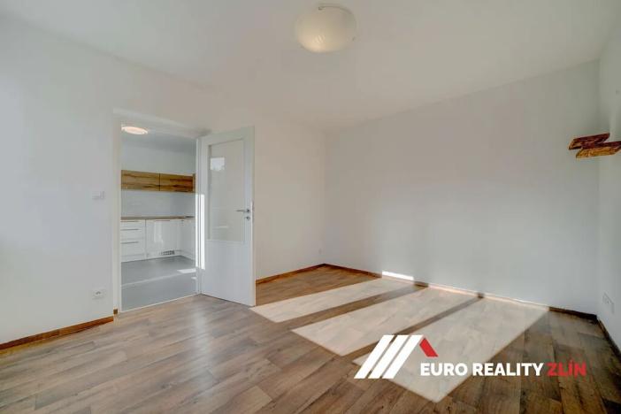 Pronájem bytu 2+1, Zlín, Fabiánka II, 48 m2