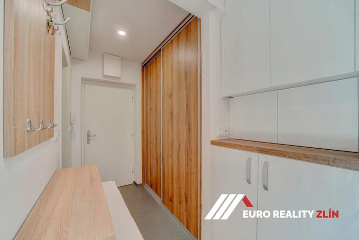 Pronájem bytu 2+1, Zlín, Fabiánka II, 48 m2