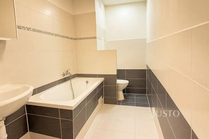 Pronájem bytu 2+1, Děčín, Na Vyhlídce, 63 m2