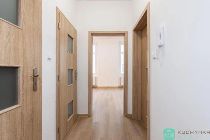 Pronájem bytu 2+1, Teplice, 28. října, 50 m2