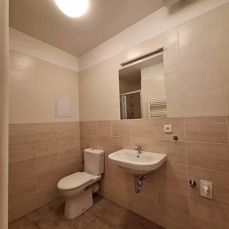 Pronájem bytu 2+kk, Praha - Holešovice, Na Maninách, 46 m2