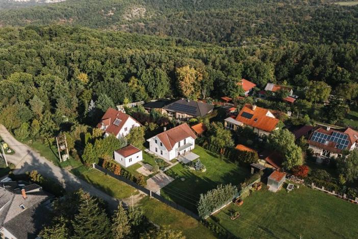 Prodej rodinného domu, Dolní Břežany, U Lesa, 150 m2