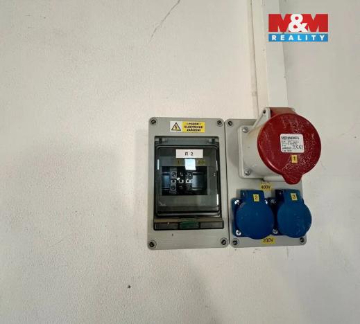 Pronájem skladu, Kladno - Dubí, Libušina, 350 m2