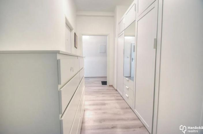 Pronájem bytu 2+1, Olomouc, Kaštanová, 64 m2