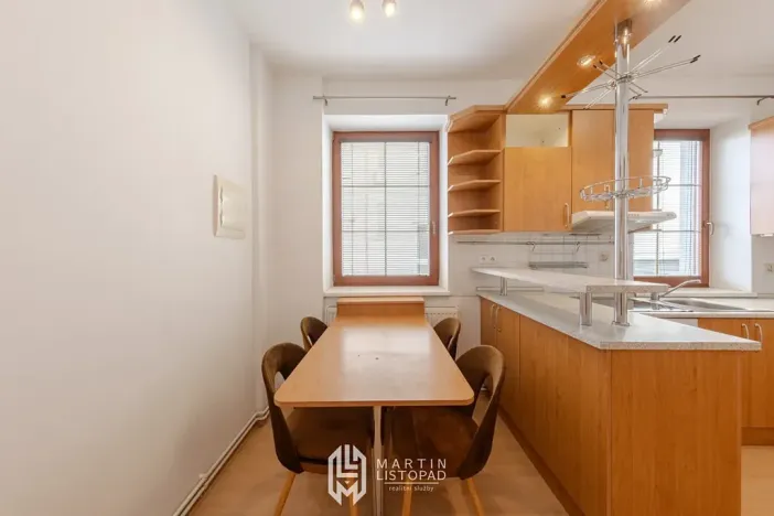 Prodej bytu 2+1, Olomouc, tř. Svornosti, 57 m2