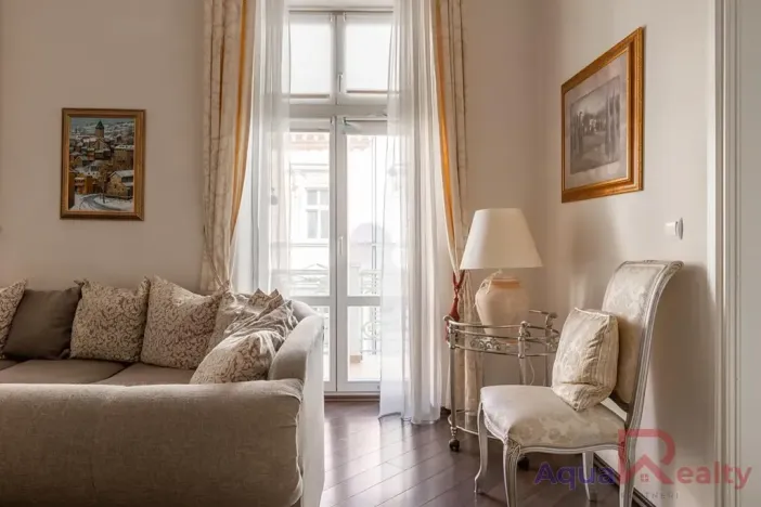 Pronájem bytu 4+kk, Karlovy Vary, Zeyerova, 124 m2