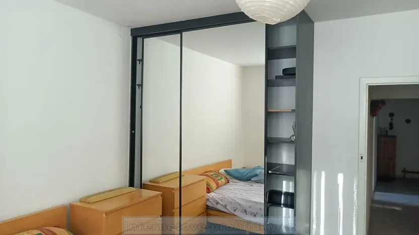 Pronájem pokoje, Praha - Hlubočepy, Geologická, 18 m2