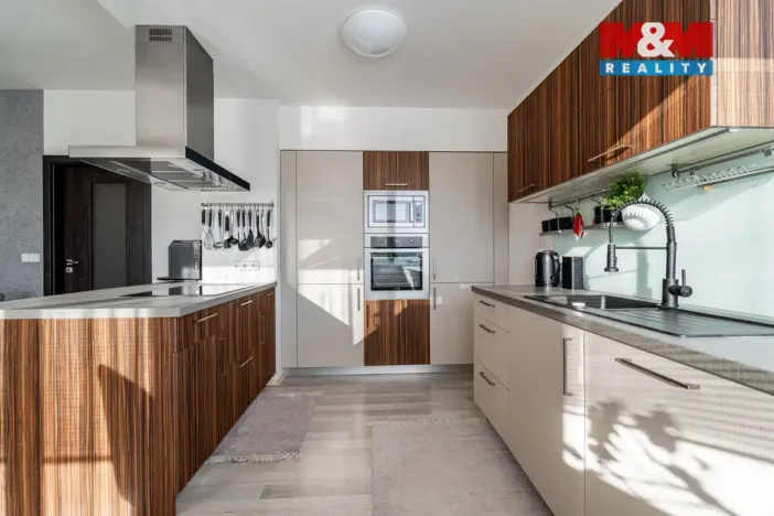 Prodej bytu 3+kk, Jihlava, U Dlouhé stěny, 74 m2