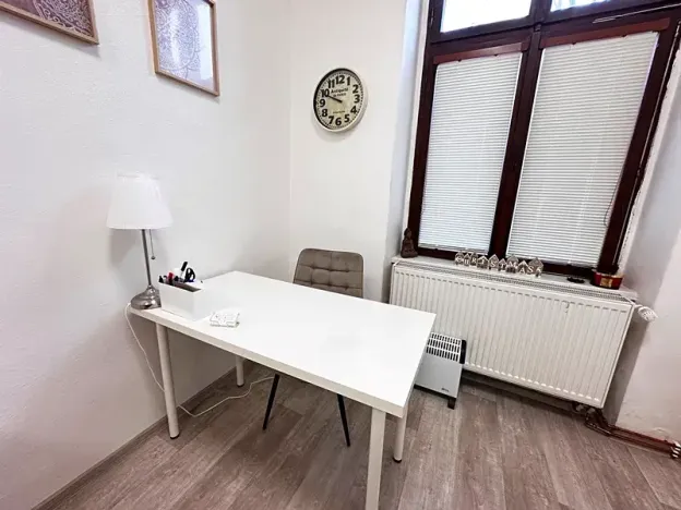 Pronájem obchodního prostoru, Nový Jičín, Gen. Hlaďo, 16 m2