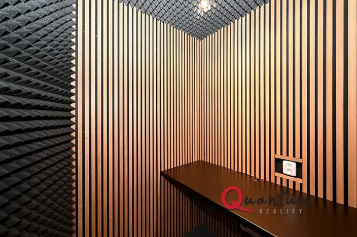 Pronájem kanceláře, Praha - Vinohrady, Šafaříkova, 138 m2