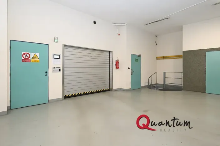 Pronájem kanceláře, Praha - Vinohrady, Šafaříkova, 32 m2