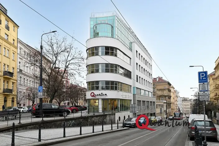 Pronájem kanceláře, Praha - Vinohrady, Šafaříkova, 86 m2