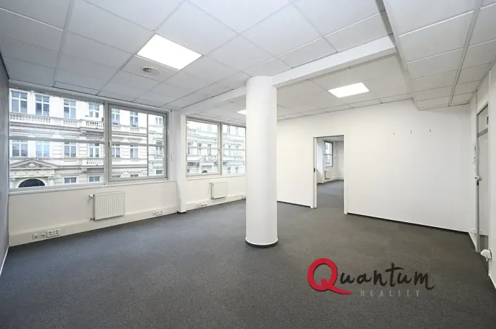 Pronájem kanceláře, Praha - Vinohrady, Šafaříkova, 86 m2