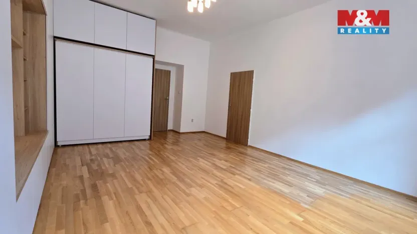 Prodej bytu 2+1, Ostrava - Moravská Ostrava, Veleslavínova, 68 m2