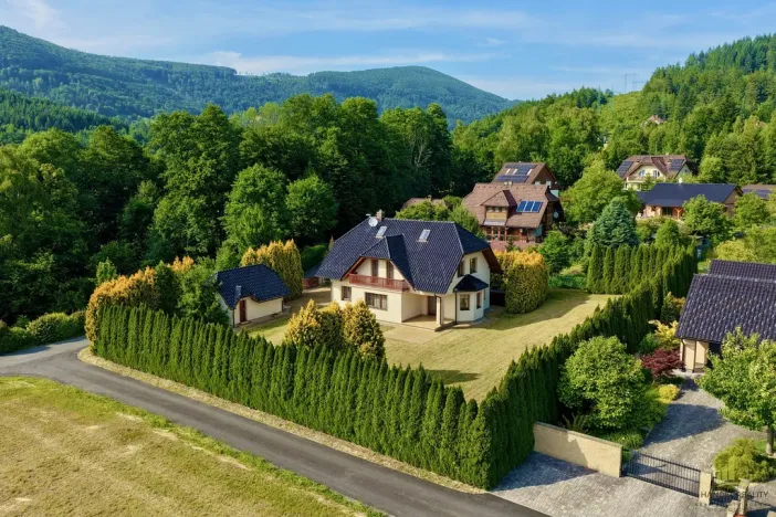 Prodej rodinného domu, Rožnov pod Radhoštěm, Sladské, 239 m2