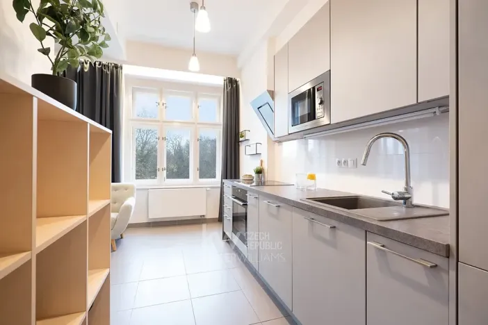 Pronájem bytu 2+kk, Praha - Žižkov, Jičínská, 66 m2