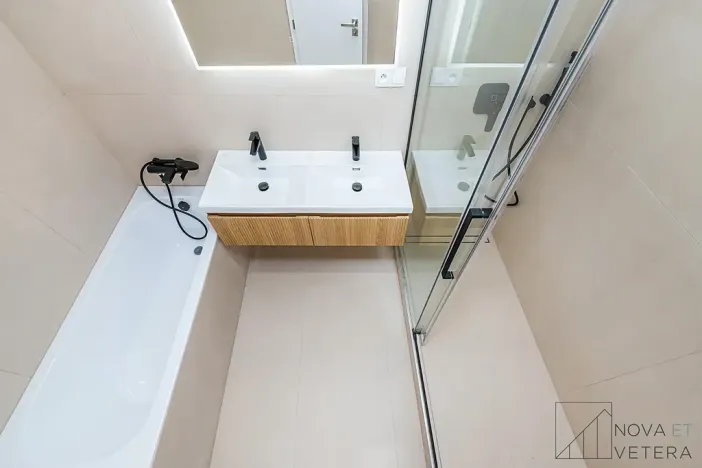 Prodej bytu 4+kk, Praha - Žižkov, Křivá, 100 m2