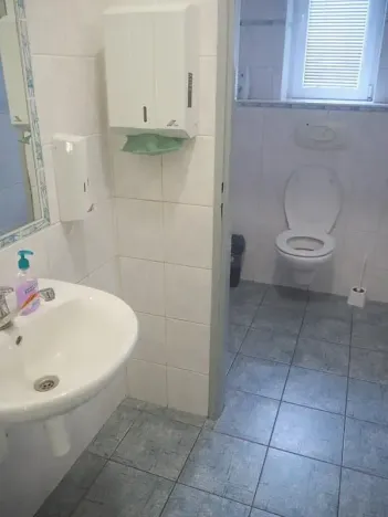 Prodej komerční nemovitosti, Volyně, 450 m2