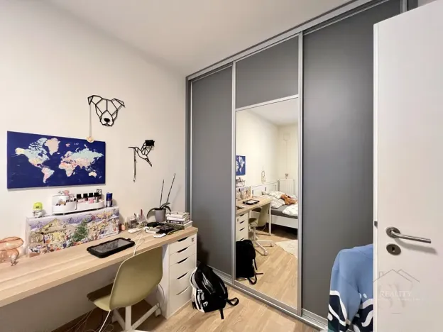 Pronájem bytu 2+kk, Praha - Hlubočepy, Benešova, 48 m2