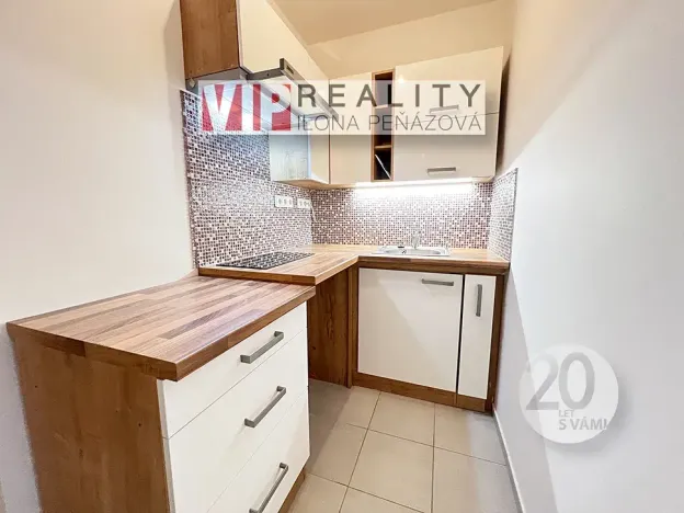 Pronájem bytu 1+kk, Rosice, Na Vyhlídce, 28 m2