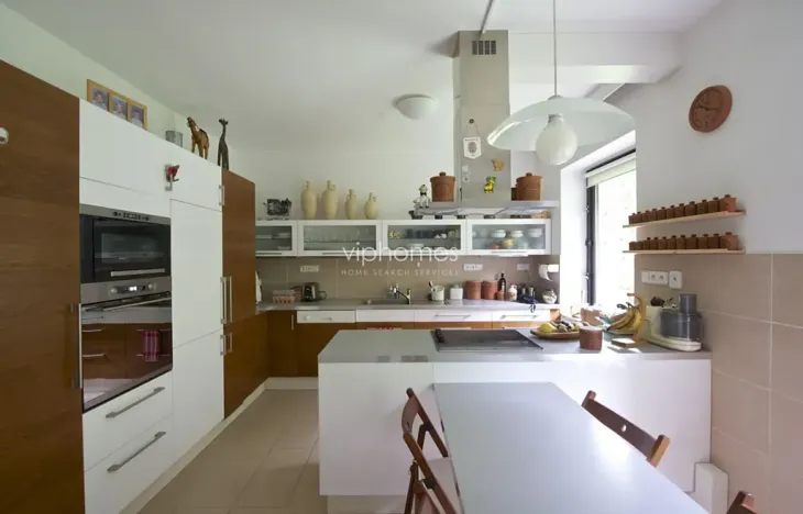 Pronájem vily, Praha - Kunratice, Ke hrádku, 417 m2