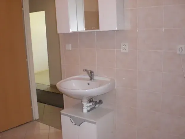 Pronájem kanceláře, Liberec, Chrastavská, 98 m2