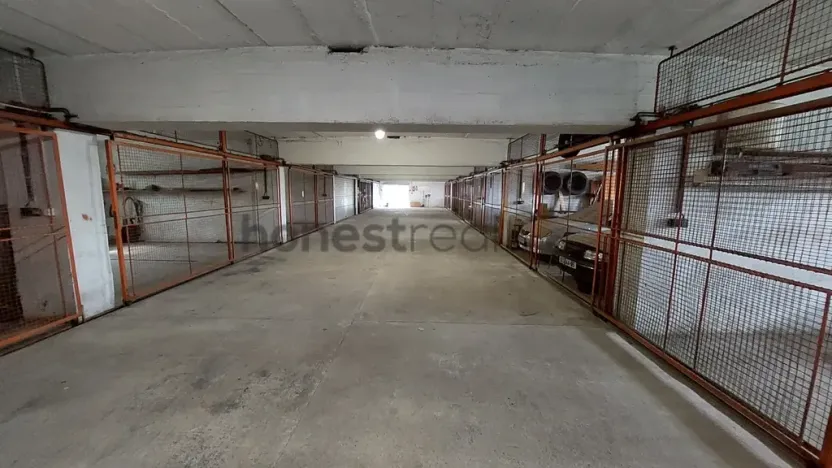 Prodej garážového stání, Brno, Vysoká, 13 m2