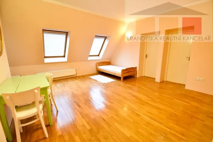 Pronájem bytu 3+kk, Brandýs nad Labem-Stará Boleslav, U jízdárny, 57 m2