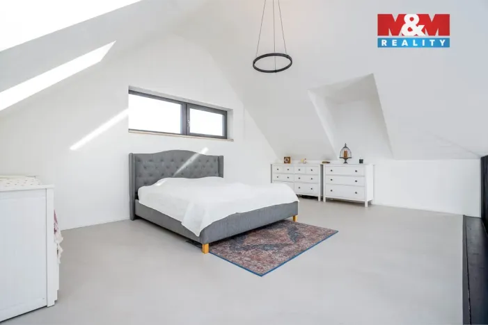 Prodej rodinného domu, Náchod, 224 m2