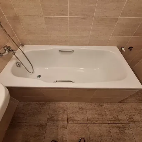 Pronájem bytu 3+kk, Praha - Holešovice, Na Maninách, 57 m2