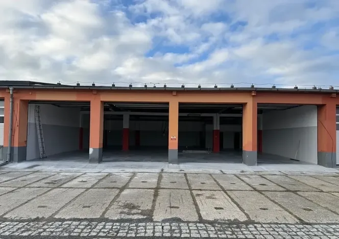 Pronájem skladu, Domažlice, Petrovická, 340 m2