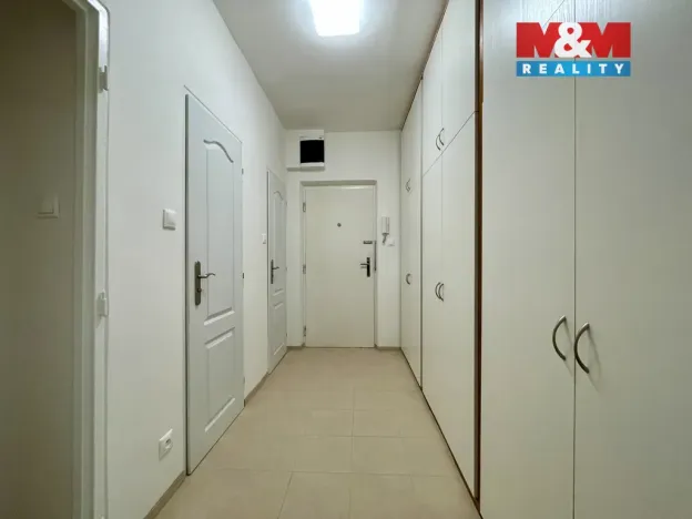 Pronájem bytu 2+1, Praha - Strašnice, U krbu, 55 m2