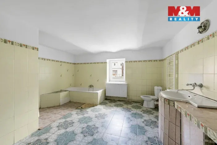 Prodej rodinného domu, Česká Kamenice - Dolní Kamenice, Za pilou, 450 m2